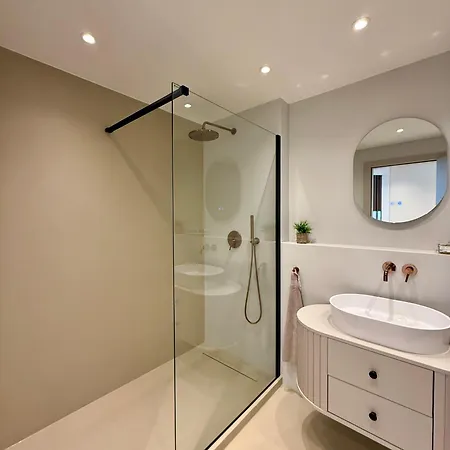 Eurovea Tower, 27th Floor Apartment, Free Parking Appartamento *