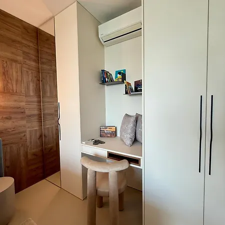 Eurovea Tower, 27th Floor Apartment, Free Parking Bratislava