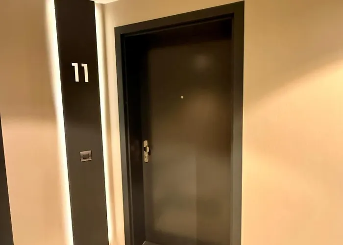 Eurovea Tower, 27th Floor Apartment, Free Parking * Bratislava